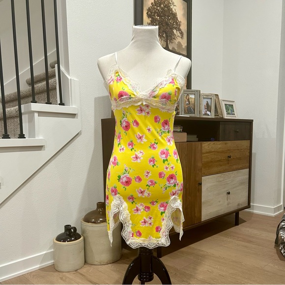 Floral Yellow Slip Dress with Lace Trim - Picture 1 of 3
